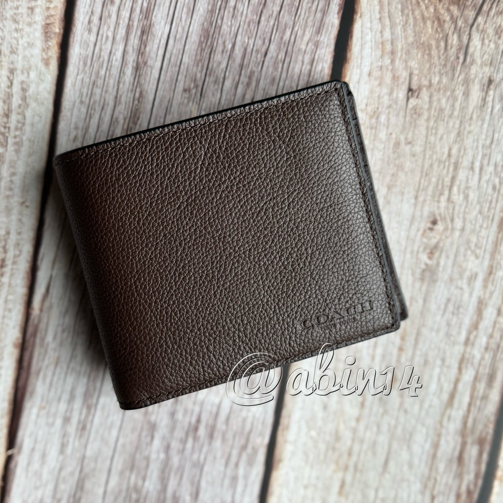 NWT Coach Leather 3 in 1 Wallet with Removable ID Insert